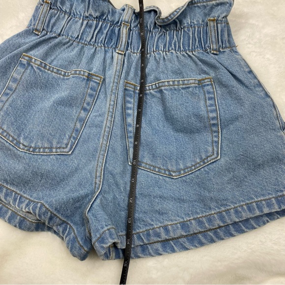 NWOT Pretty Little Thing Petite Mid Blue Wash Denim Shorts - Picture 7 of 13